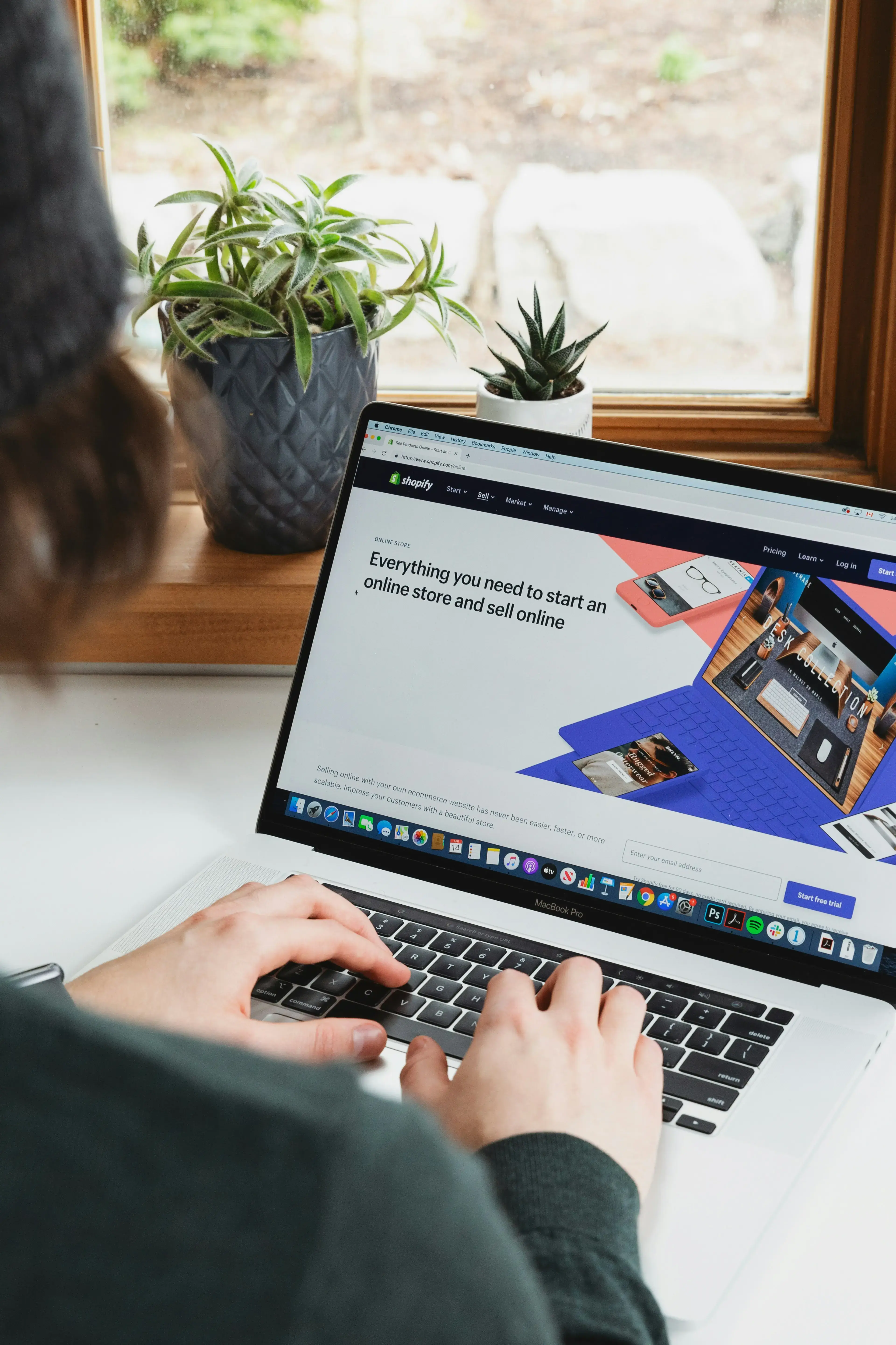 39 Shopify Statistics (Revenue, Merchants, Customers and More)