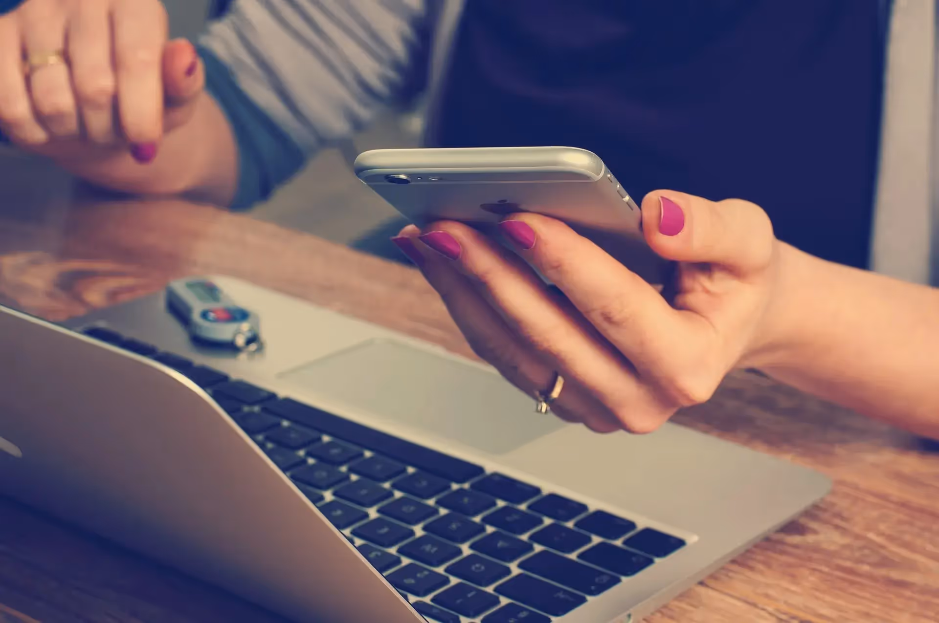 The Best Way to Build a B2B Mobile App in 2026