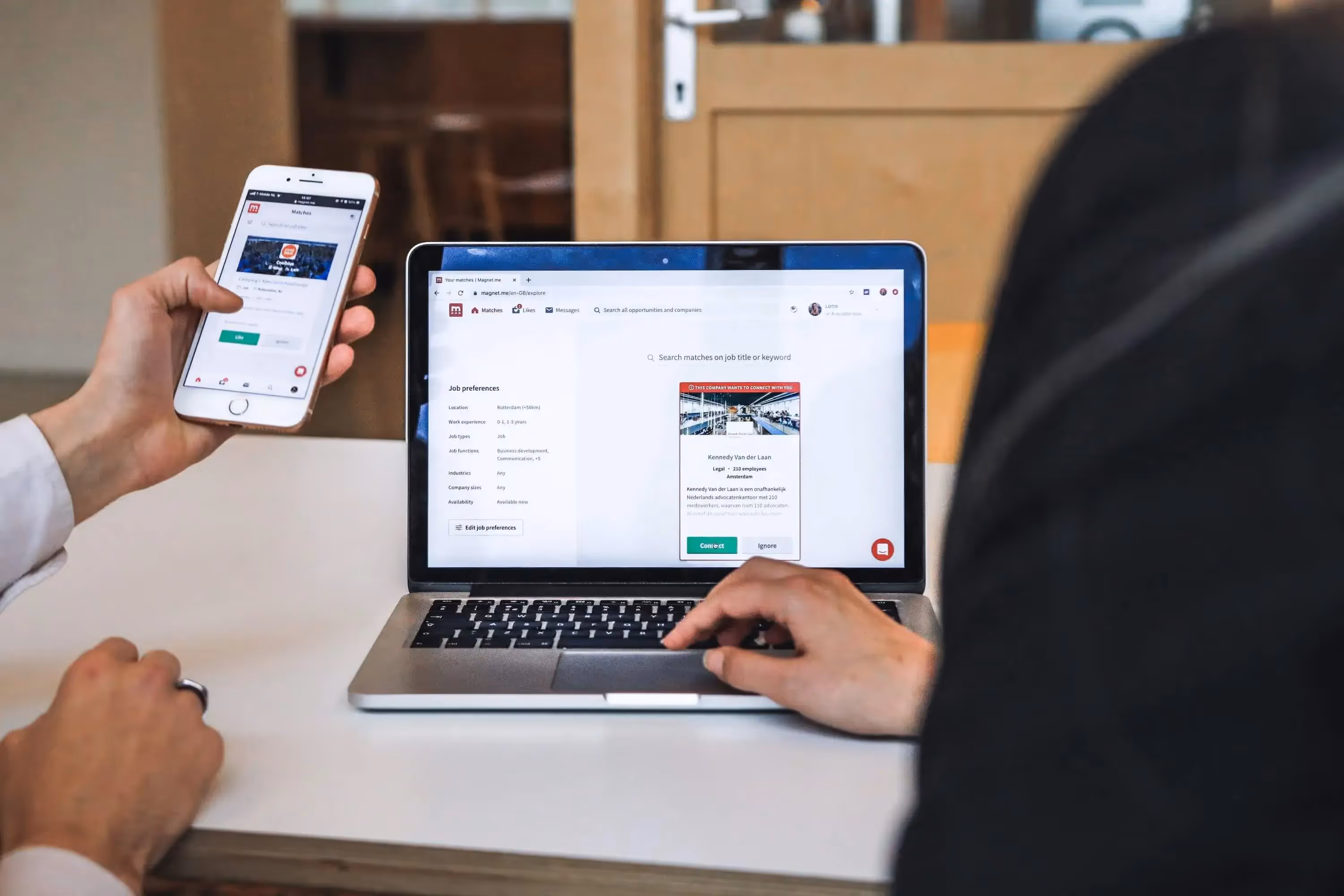 Mobile App vs Web App: What's the Difference?