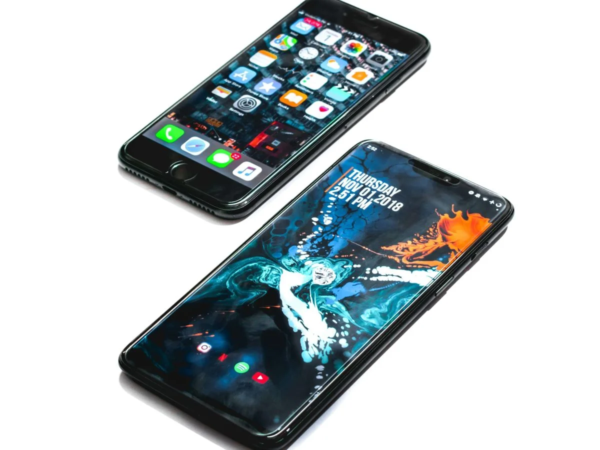 Push Notifications on iOS vs Android: How They Work in 2026