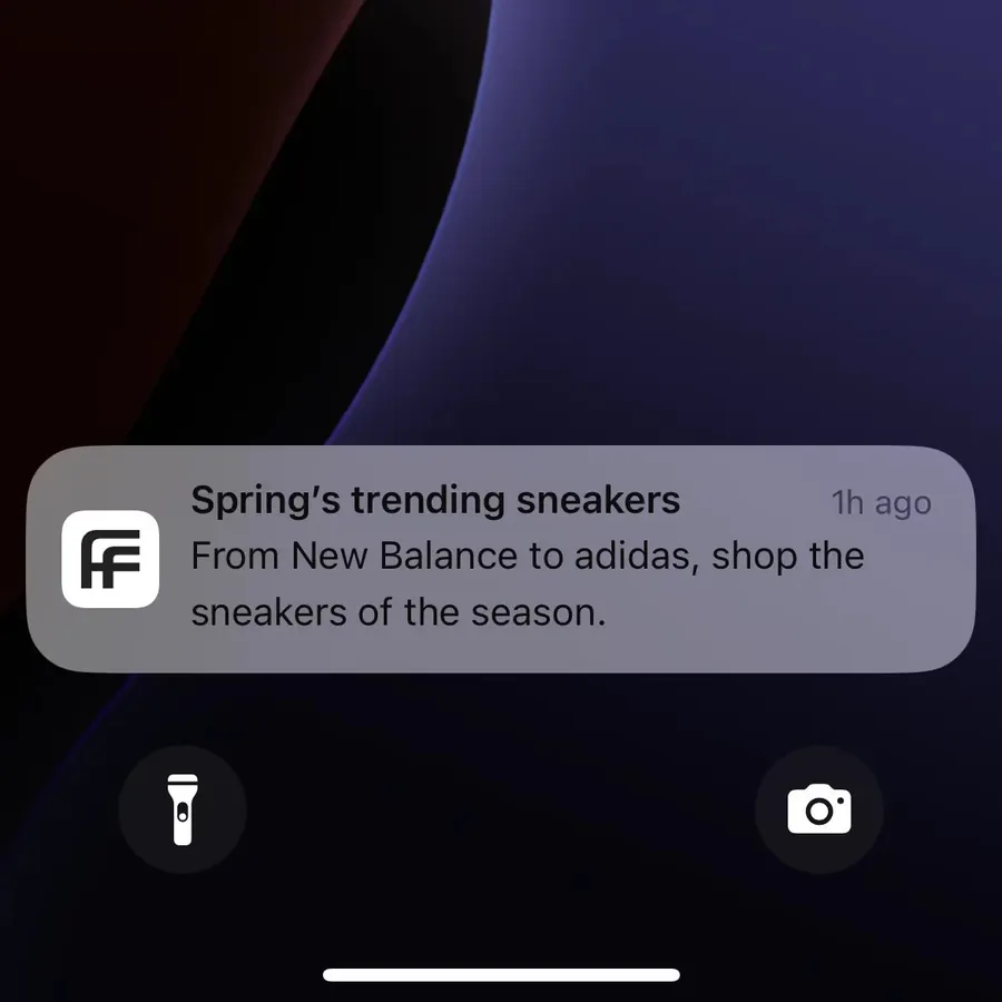 Farfetch push notification: Spring's trending sneakers. From New Balance to adidas, shop the sneakers of the season.